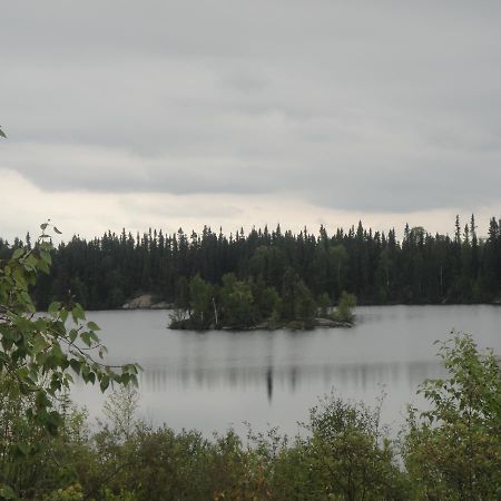Oreland Motel Flin Flon Bagian luar foto