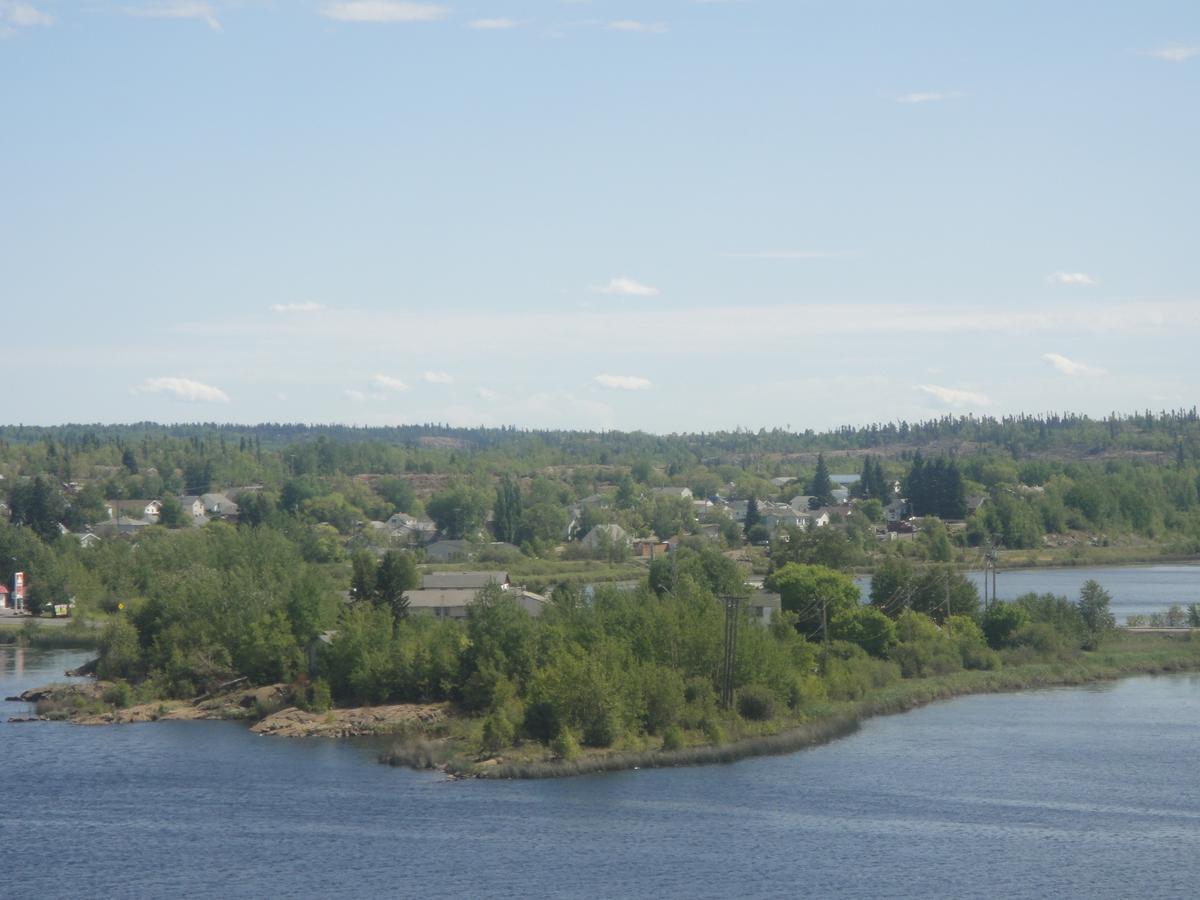 Oreland Motel Flin Flon Bagian luar foto