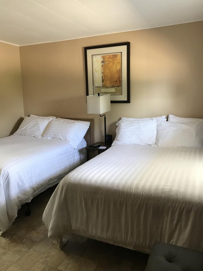 Oreland Motel Flin Flon Bagian luar foto
