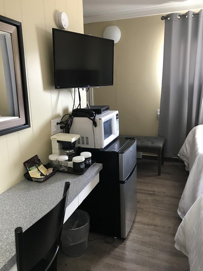 Oreland Motel Flin Flon Bagian luar foto
