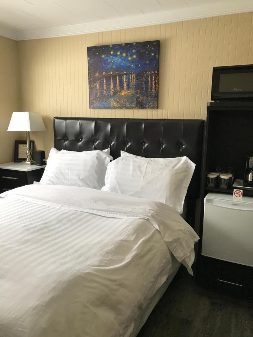 Oreland Motel Flin Flon Bagian luar foto